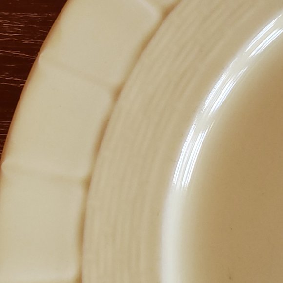 Martha Stewart MSE Basketweave Pale Yellow Dinner Plate 11" - Picture 5 of 5